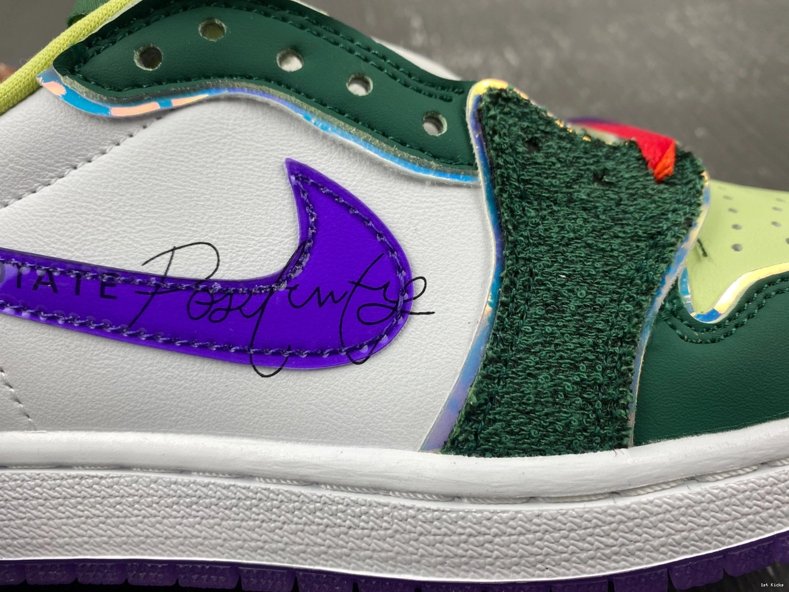 Low (2023) 1 FD9665-351 OG - Jordan Retro Doernbecher 1210